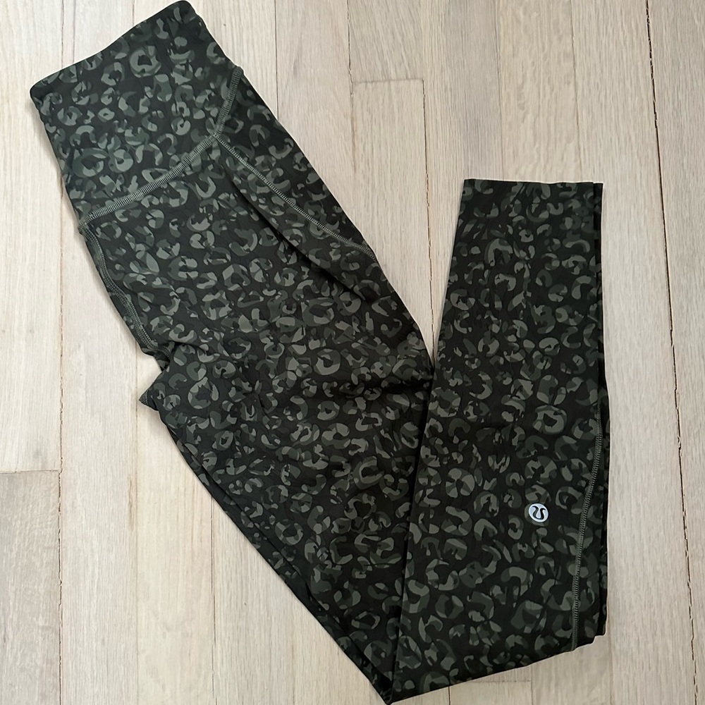 Lululemon Base Pace 28” high rise tight